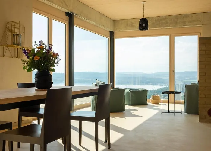 Gaestehaus Belle5 Vully-les-Lacs