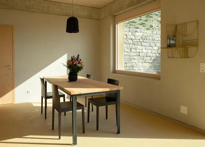 Gaestehaus Belle5 * Vully-les-Lacs